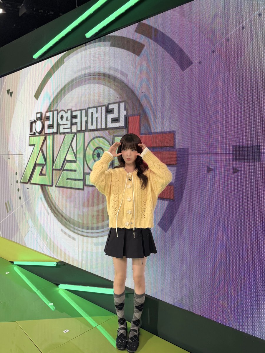 Latest photo of OH MY GIRL