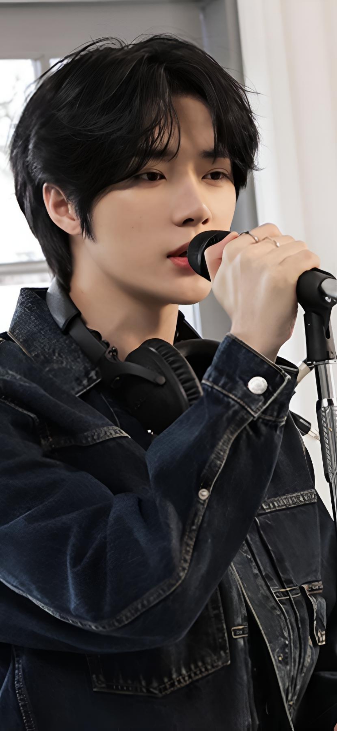 Fandom-recommended wallpaper image of Beomgyu (TOMORROW X TOGETHER)