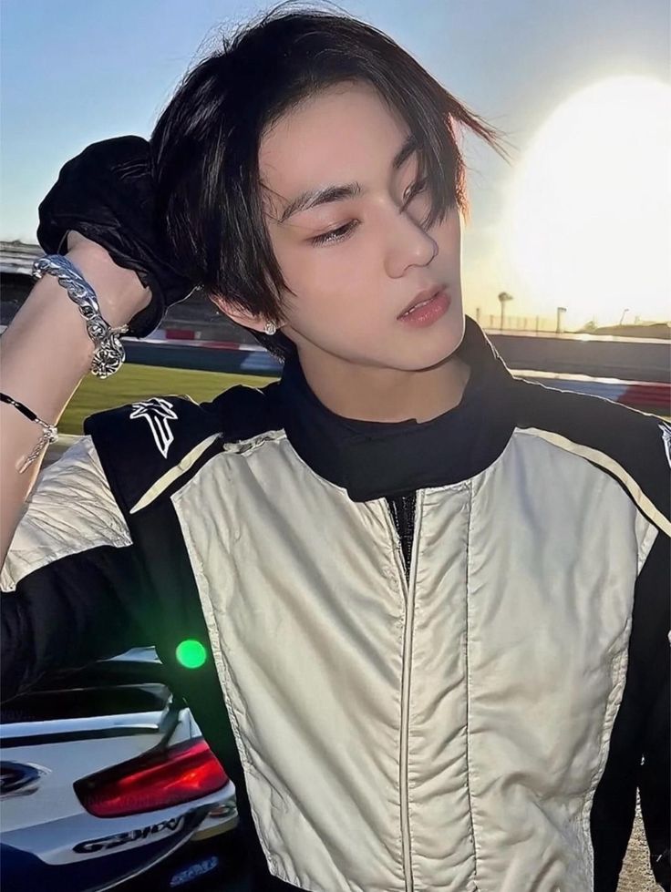 Behind-the-scenes cut of Jungwon (ENHYPEN)