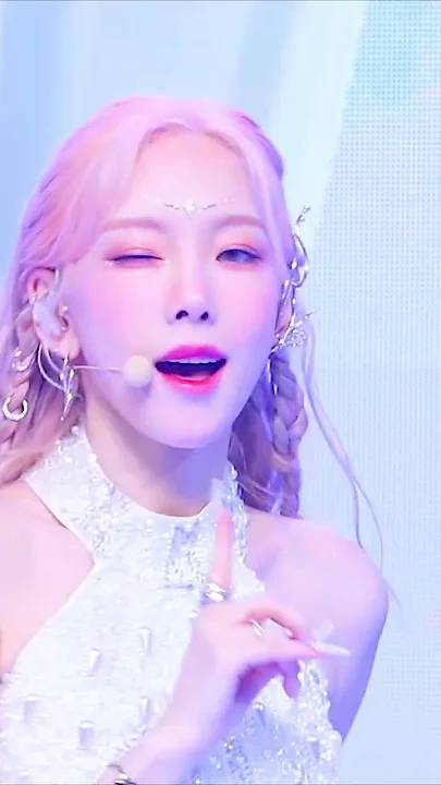 Latest photo of Taeyeon (Girls' Generation)