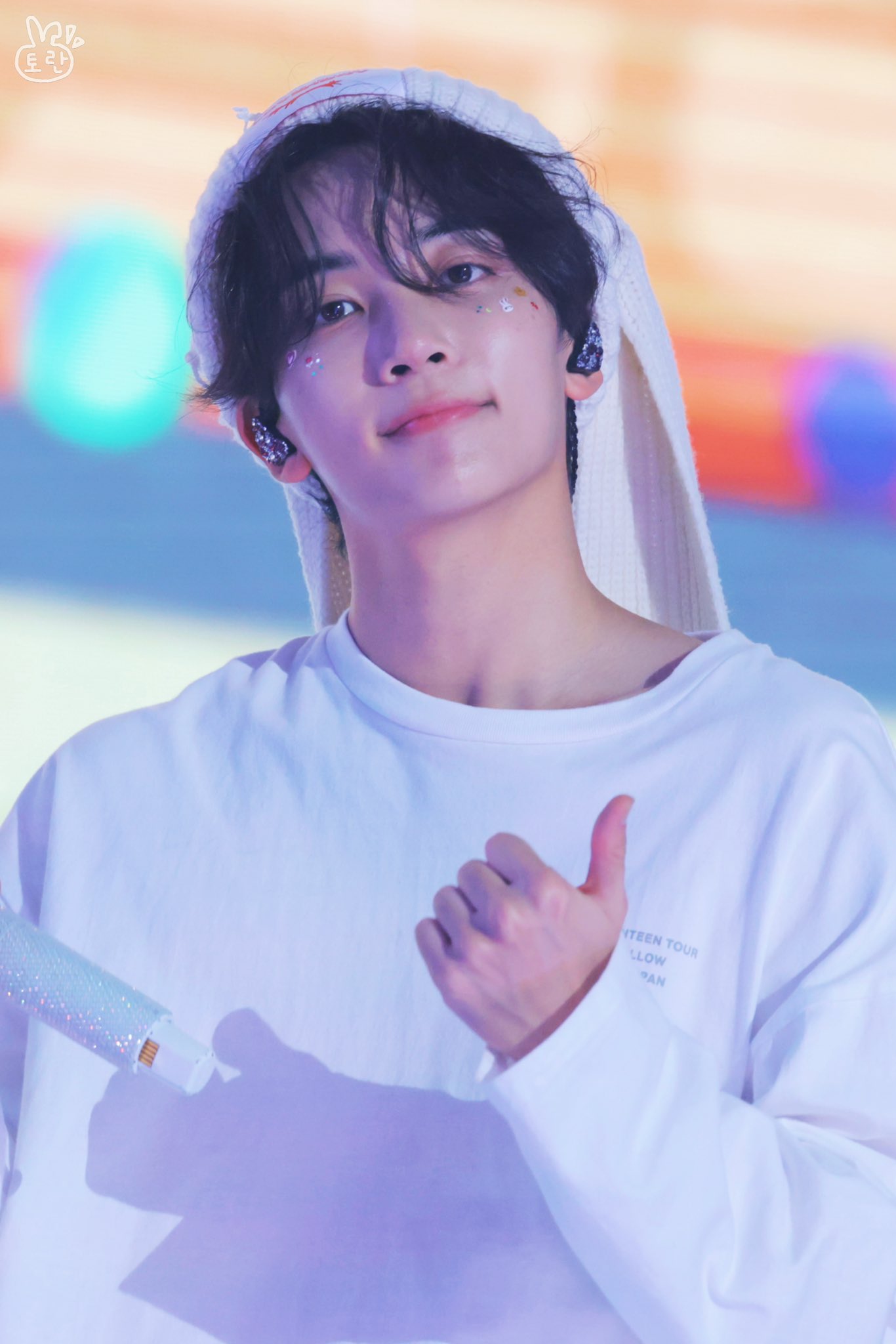 Behind-the-scenes cut of Jeonghan (SEVENTEEN)