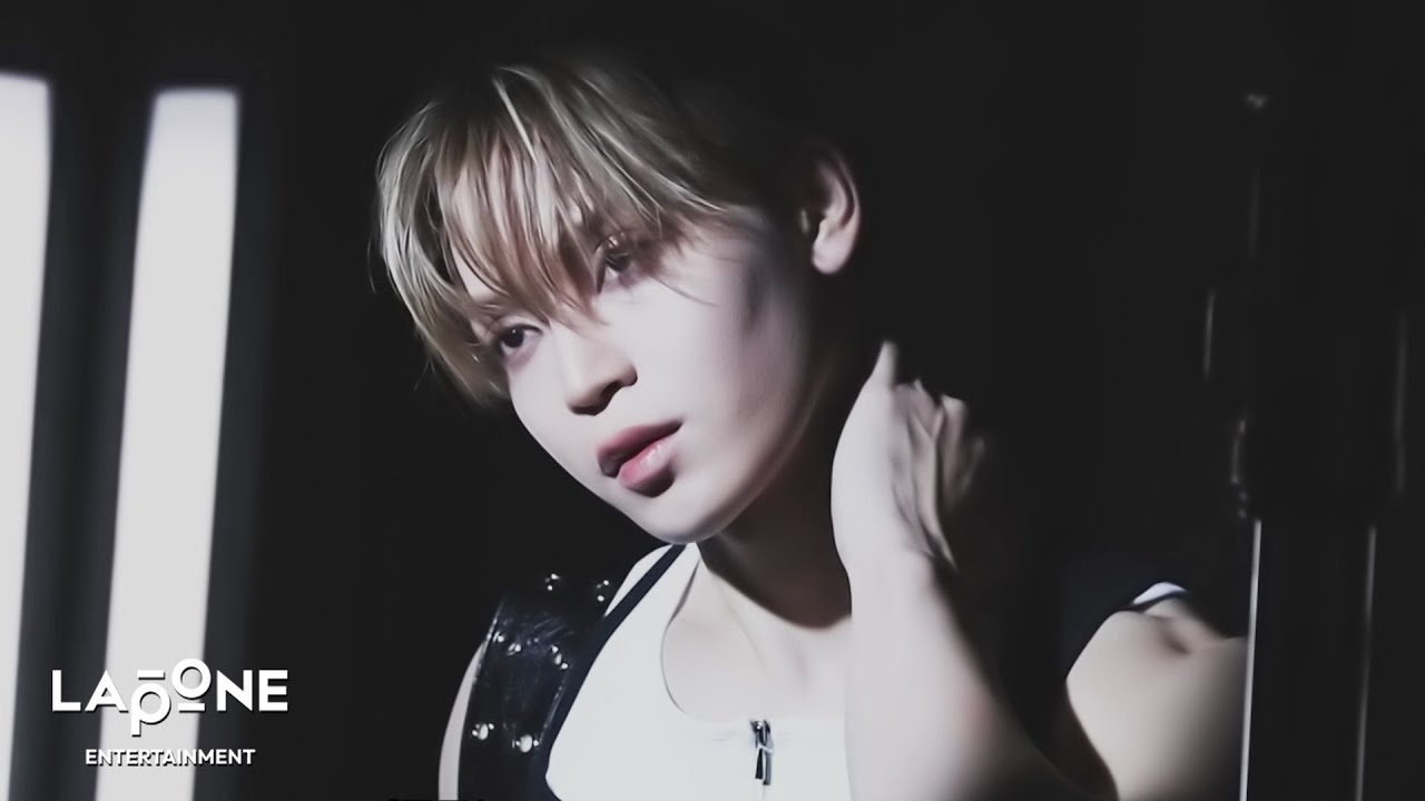 A moment captured by Mamehara Issei (JO1)'s fan