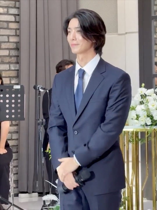 Behind-the-scenes cut of Hwiyoung (SF9)
