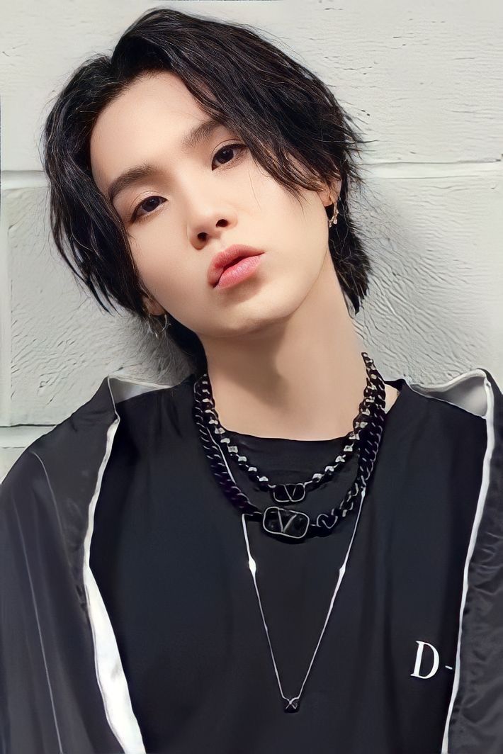 Behind-the-scenes cut of SUGA (BTS)