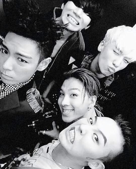 A moment captured by BIGBANG's fan