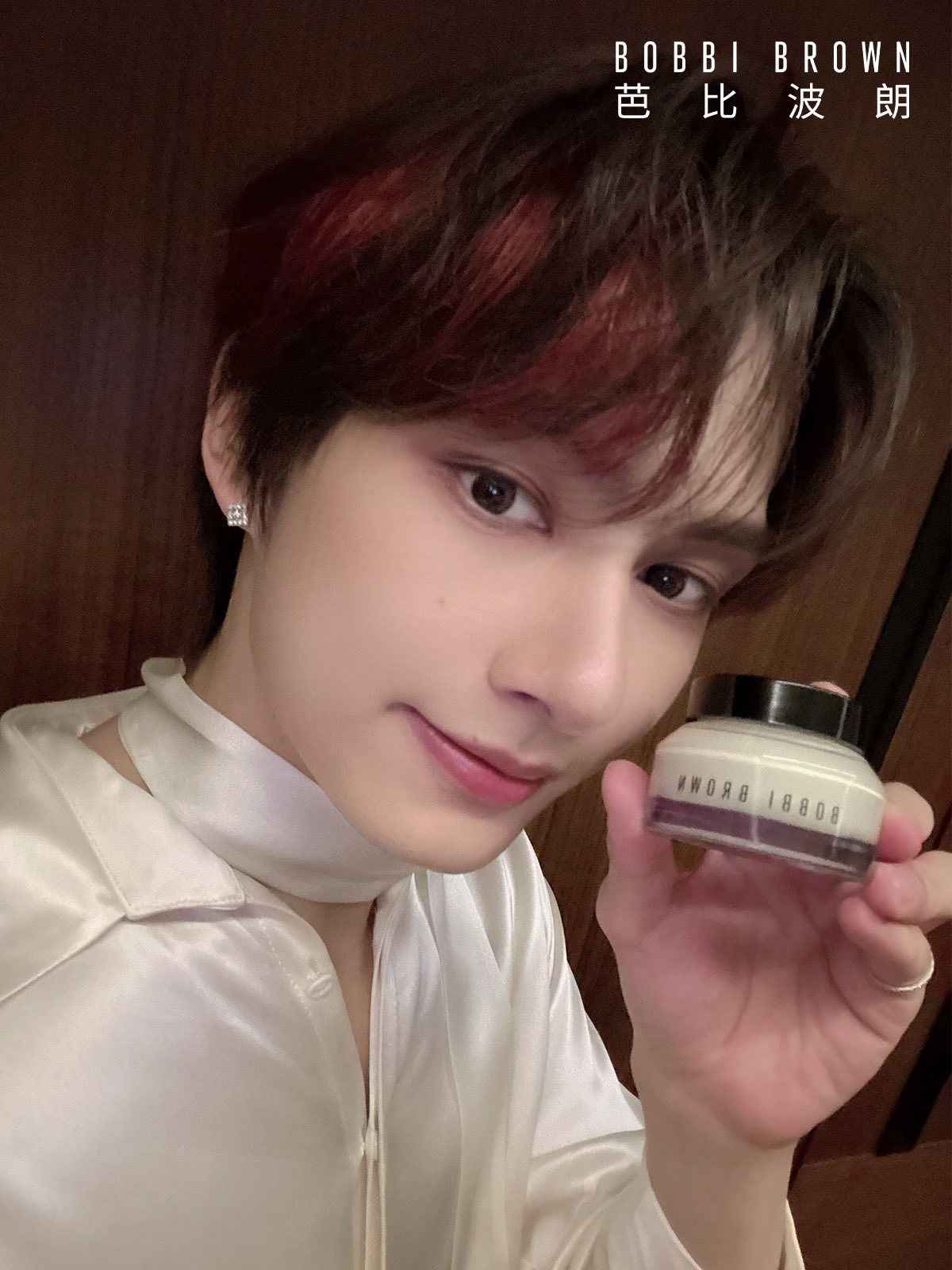 A moment captured by Jun (SEVENTEEN)'s fan