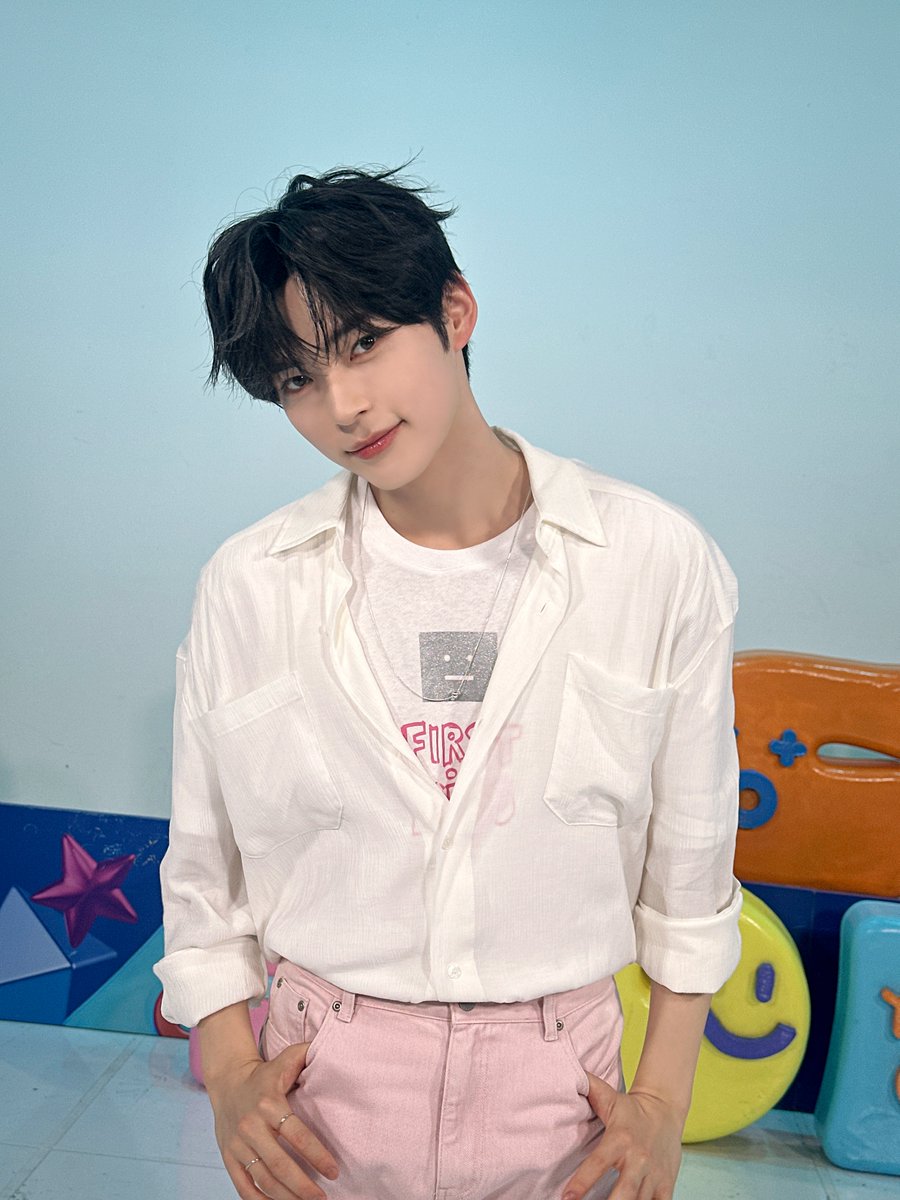 제로베이스원의 비하인드 컷