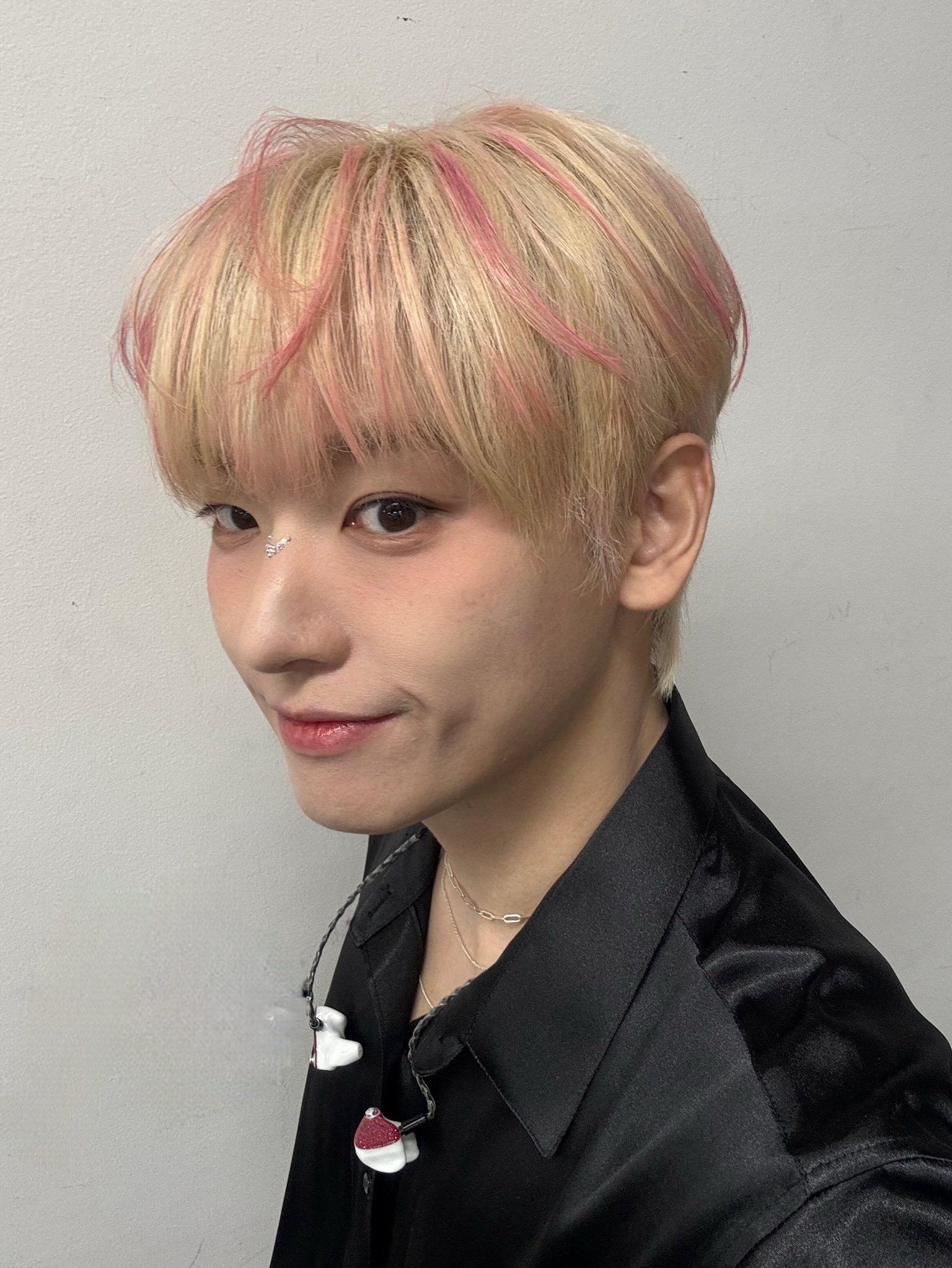 Behind-the-scenes cut of Inseong (SF9)