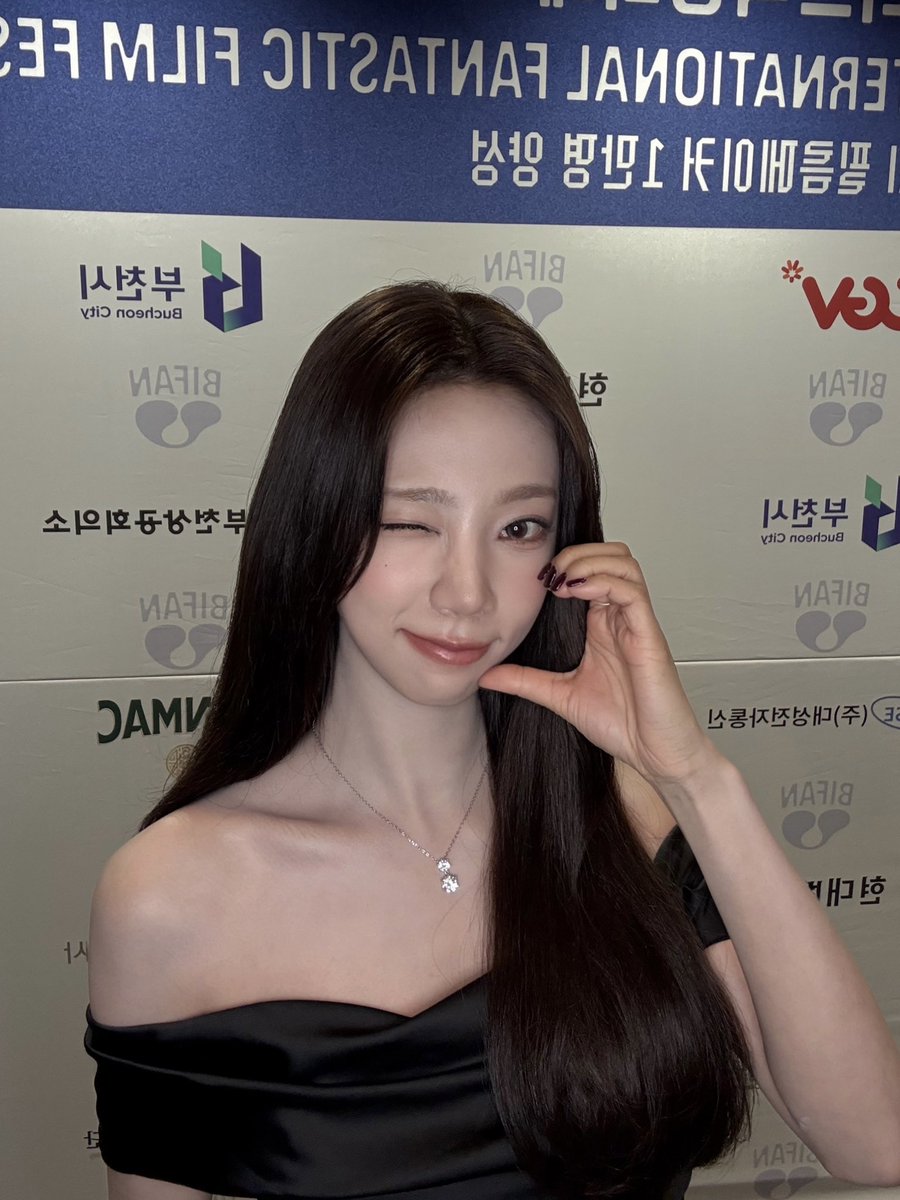 宇宙少女的最新活动照片