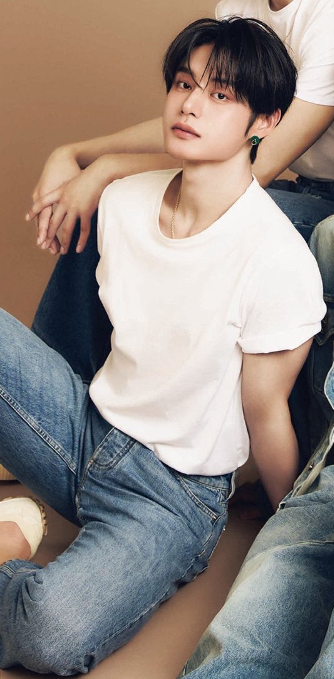 Fan-made special wallpaper for Kim Jiwoong (ZEROBASEONE)