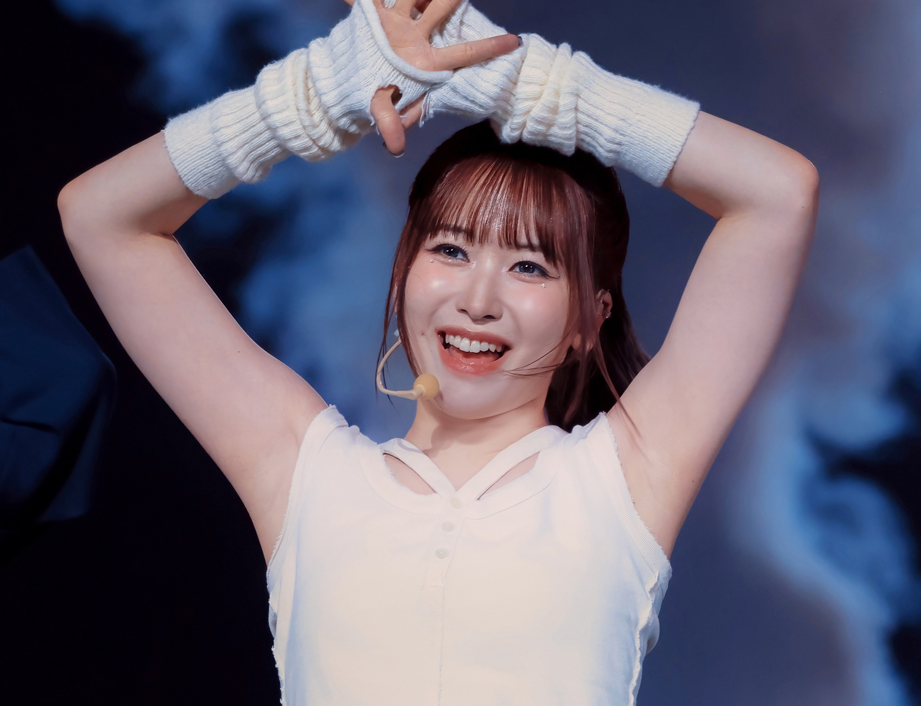 Behind-the-scenes cut of Kasahara Momona (ME:I)