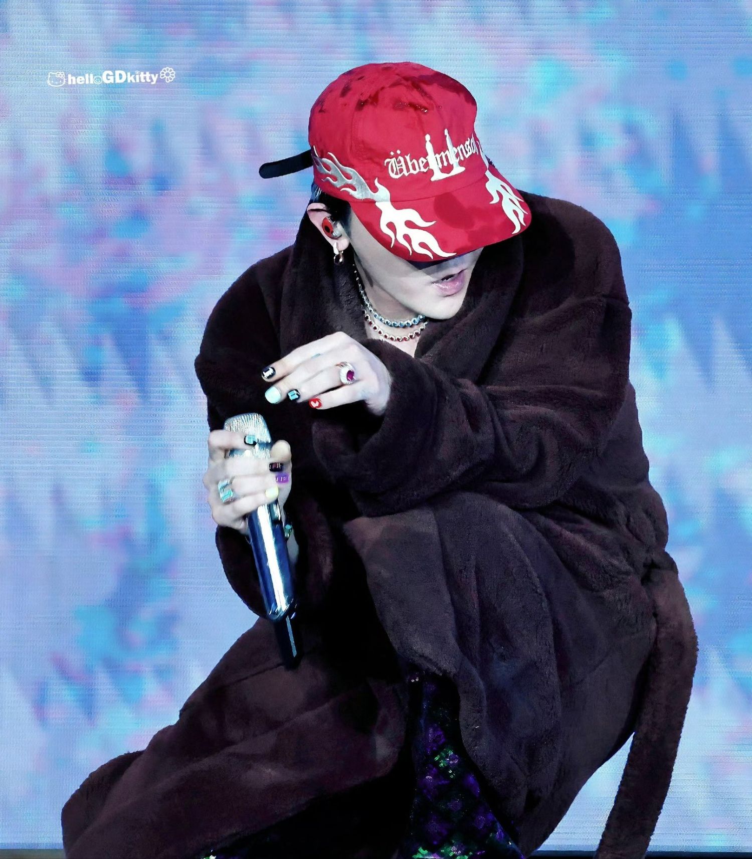 Recent activity shot of G-DRAGON (BIGBANG)