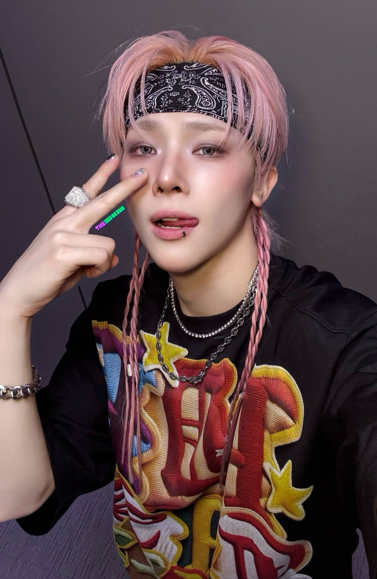 Behind-the-scenes cut of Nicholas (&TEAM)