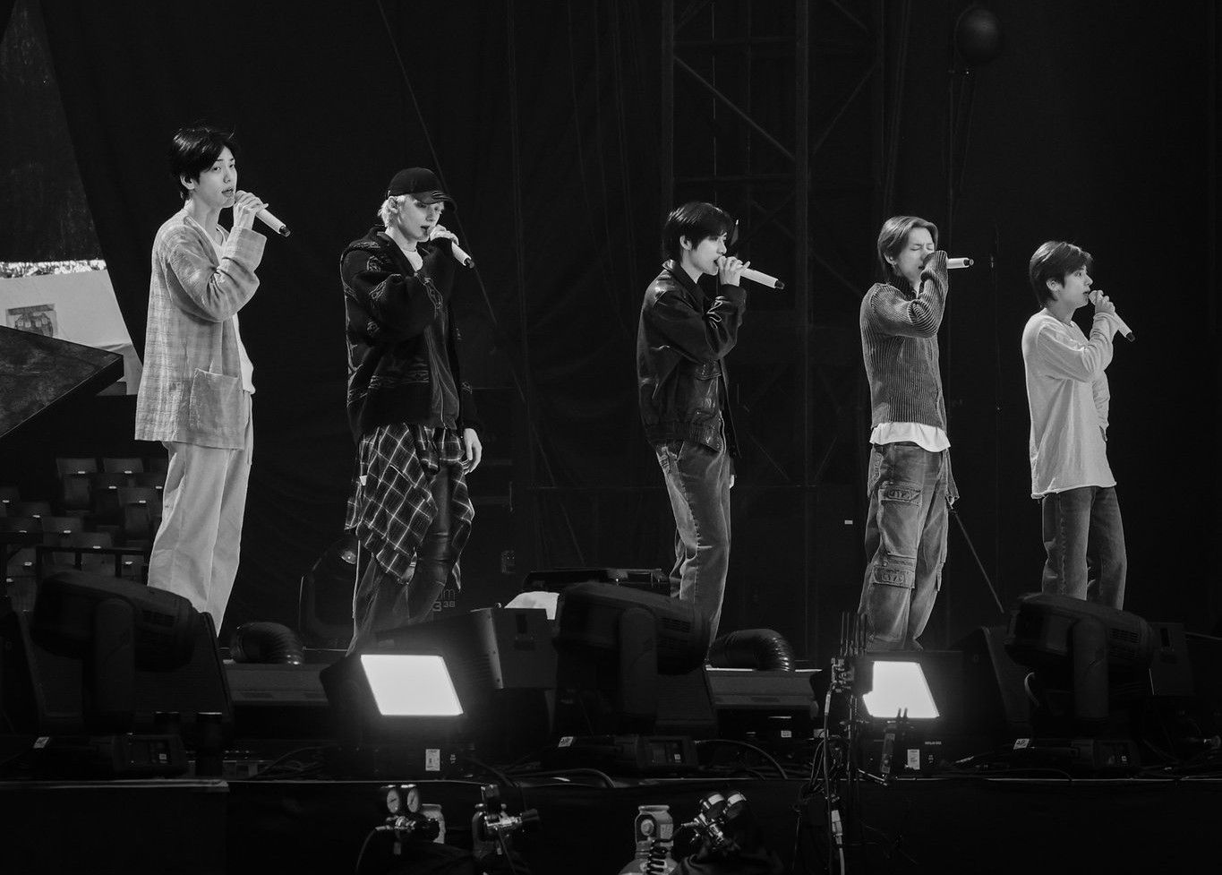 투모로우바이투게더의 비하인드 컷