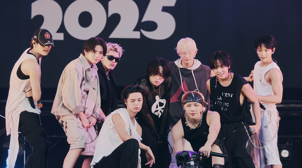 Latest photo of K (&TEAM)