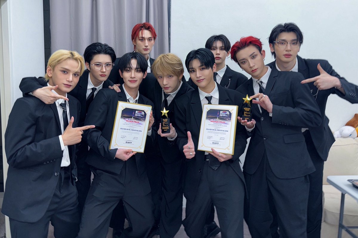 A moment captured by XODIAC's fan