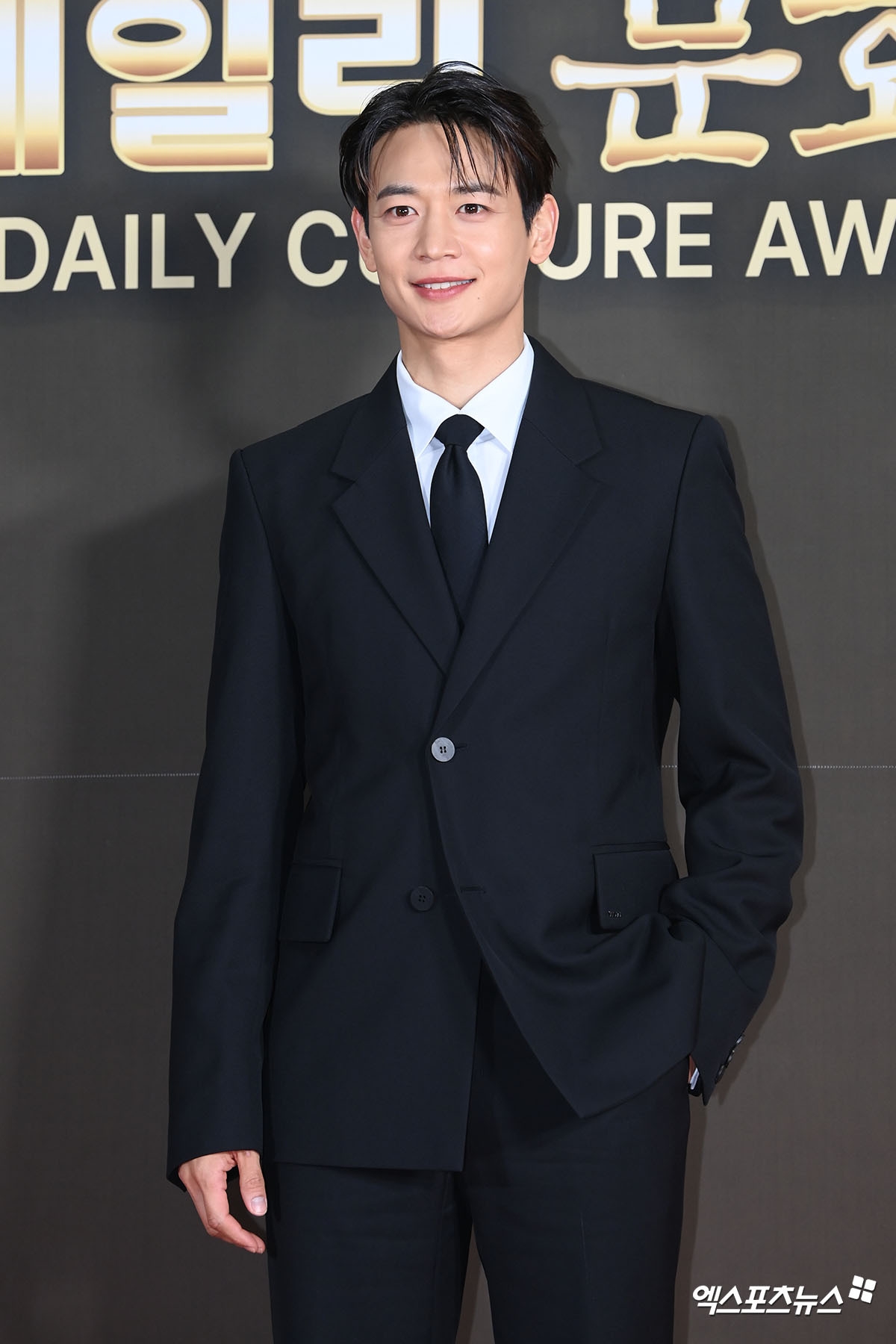 A moment captured by Minho (SHINee)'s fan