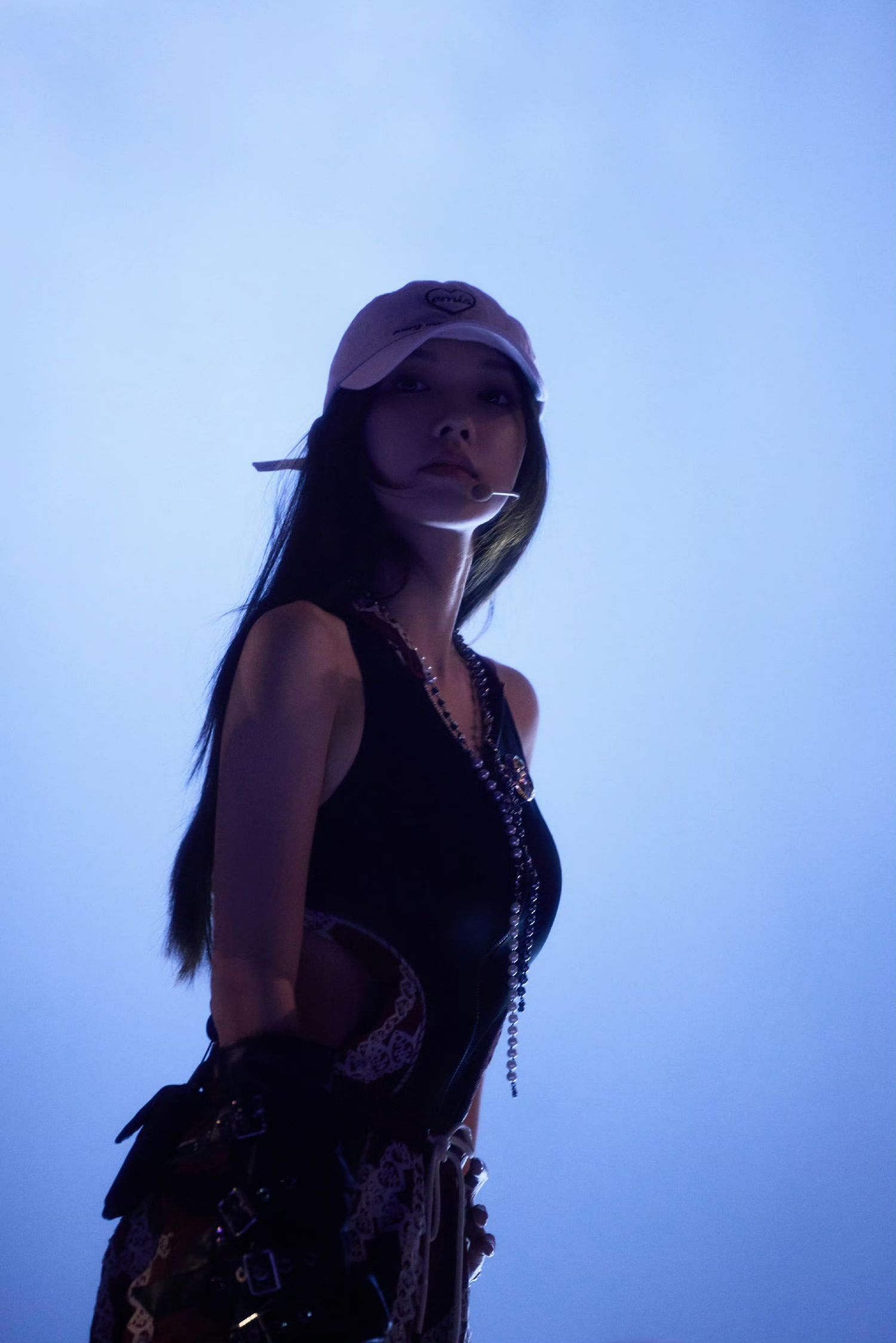 A moment captured by Cheng Xiao's fan