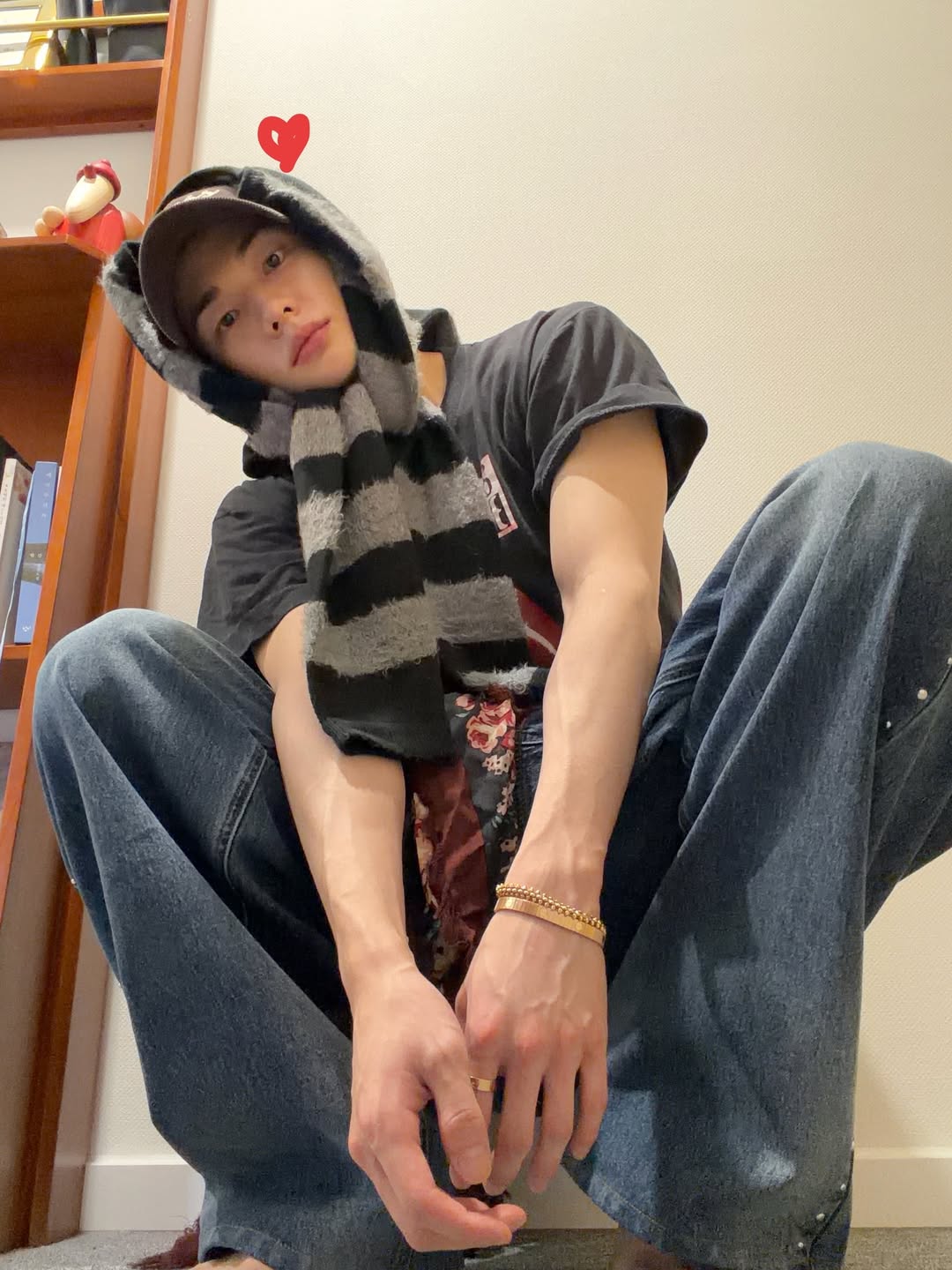 Recent activity shot of Hyunjin (Stray Kids)