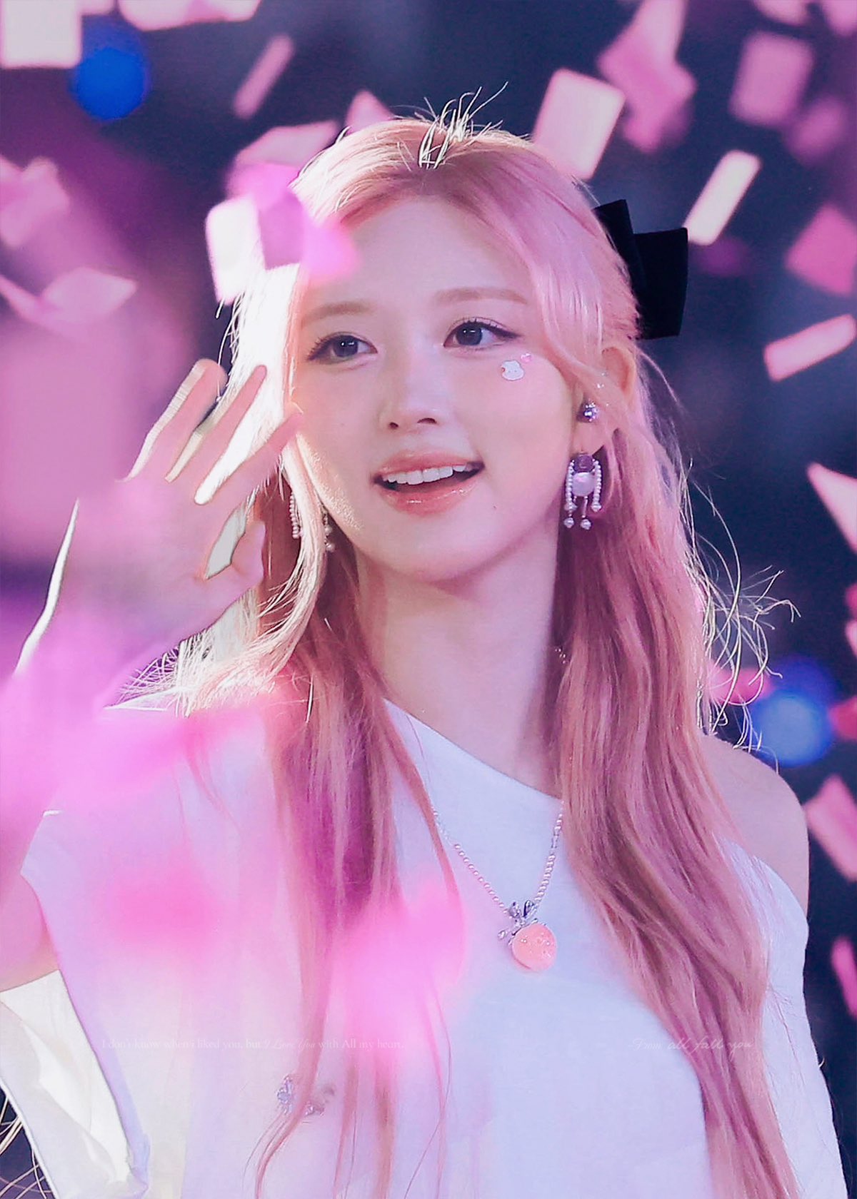 Recent activity shot of Gaeul (IVE)