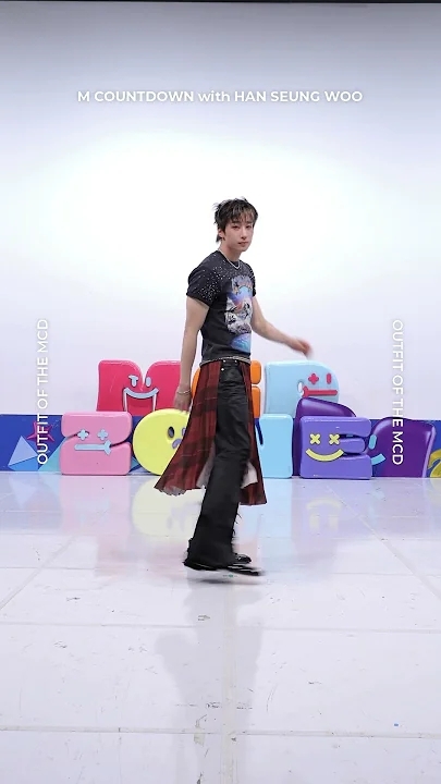 Today's most popular wallpaper in the Han Seungwoo community