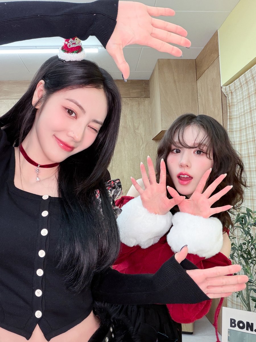 A moment captured by ARTMS's fan