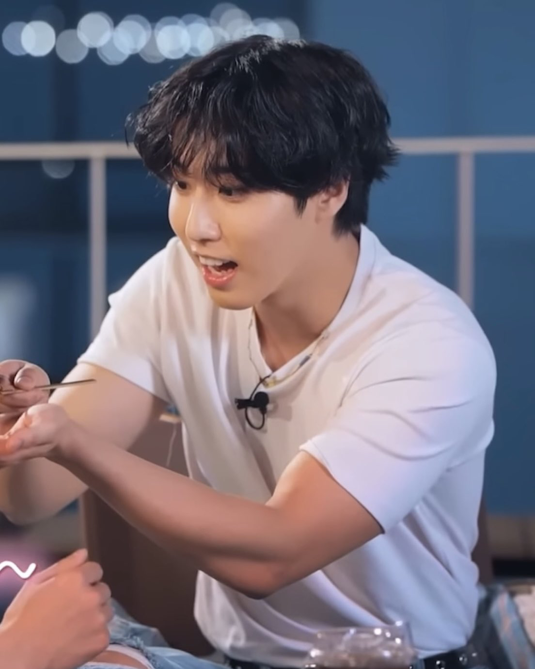 Behind-the-scenes cut of HAN (Stray Kids)
