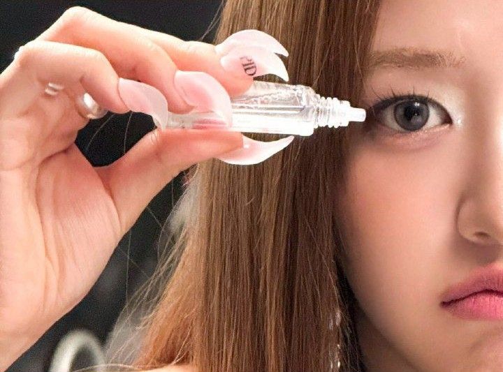 アン・ユジン (IVE)の舞台裏ショット