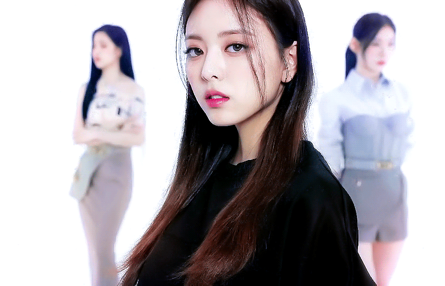 ITZY의 최신 사진