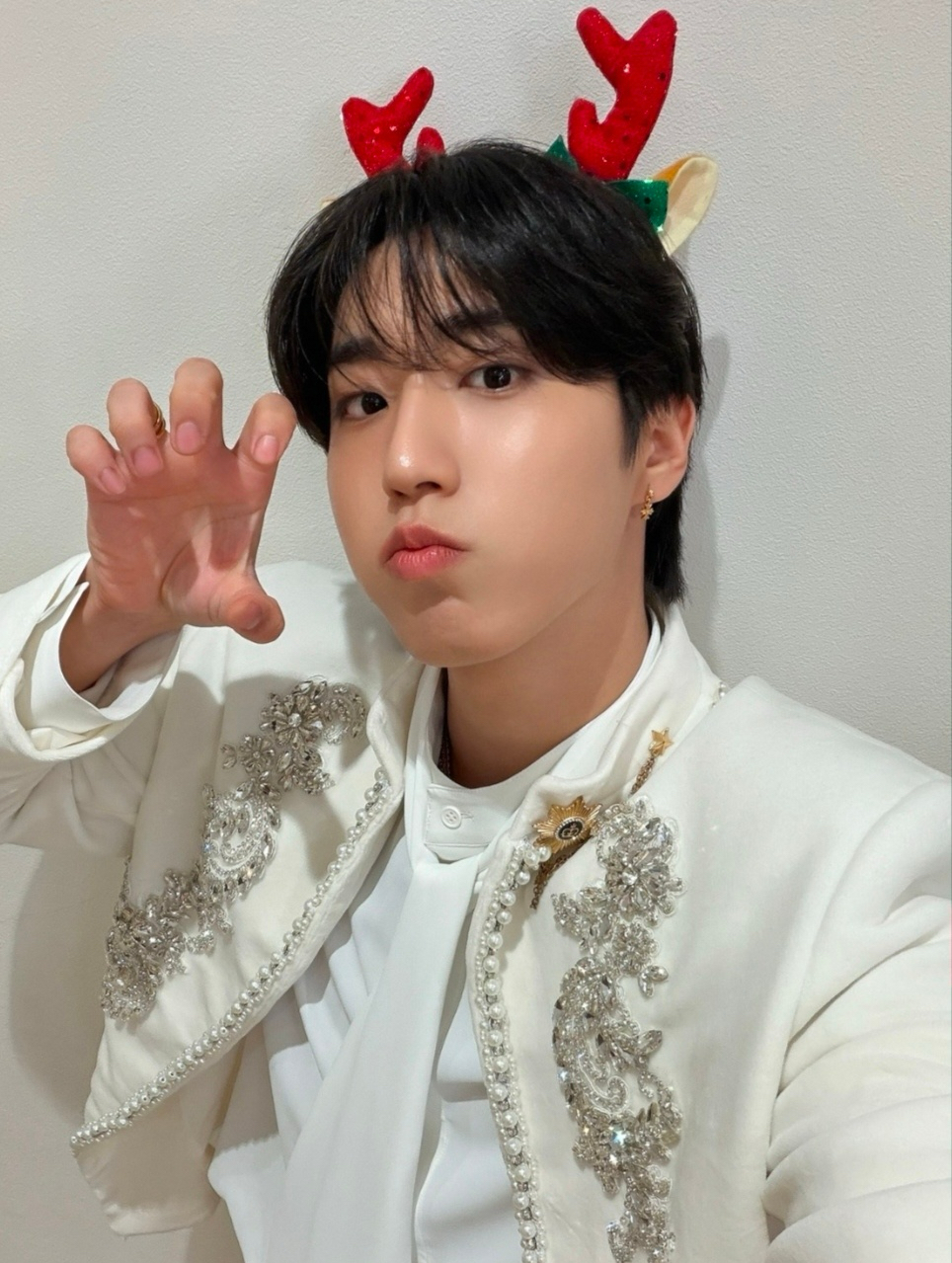 Recent activity shot of HAN (Stray Kids)