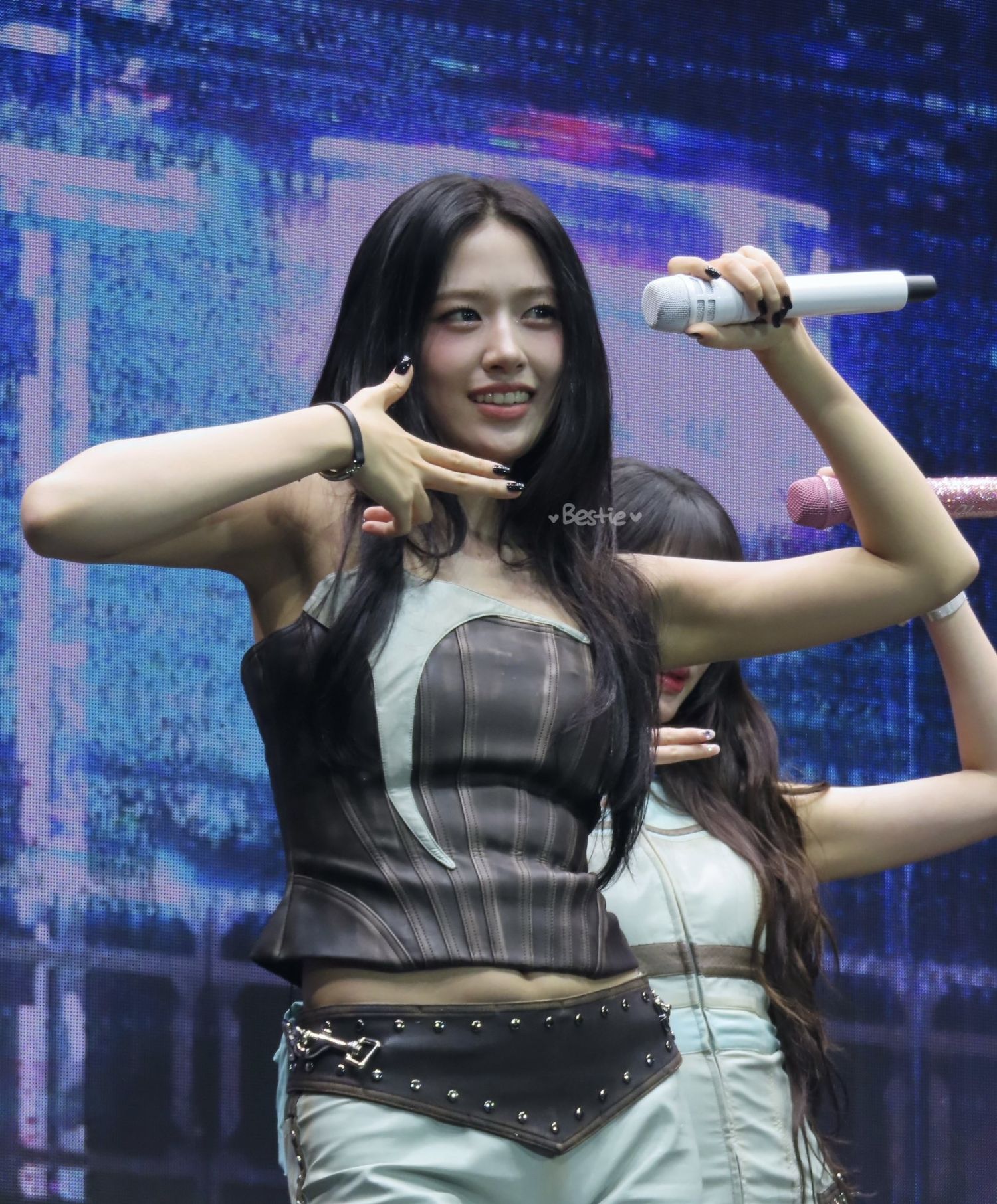 Recent activity shot of An Yujin (IVE)