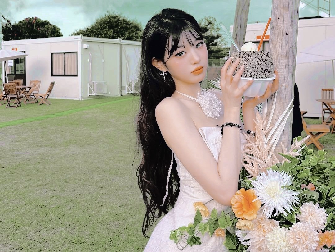 チャン・ウォニョン (IVE)の舞台裏ショット