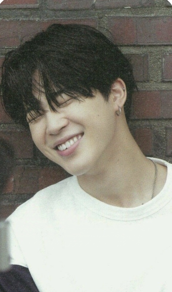 A heartfelt wallpaper shared by Jimin (BTS)'s fans