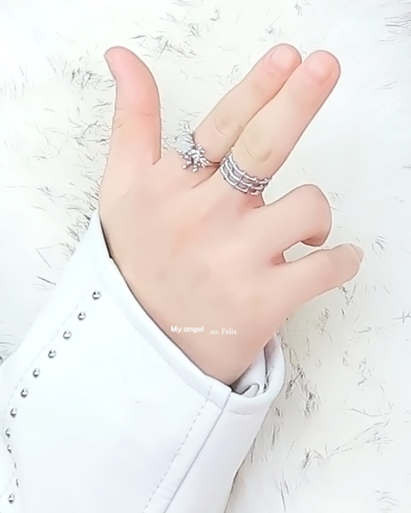 Behind-the-scenes cut of Felix (Stray Kids)