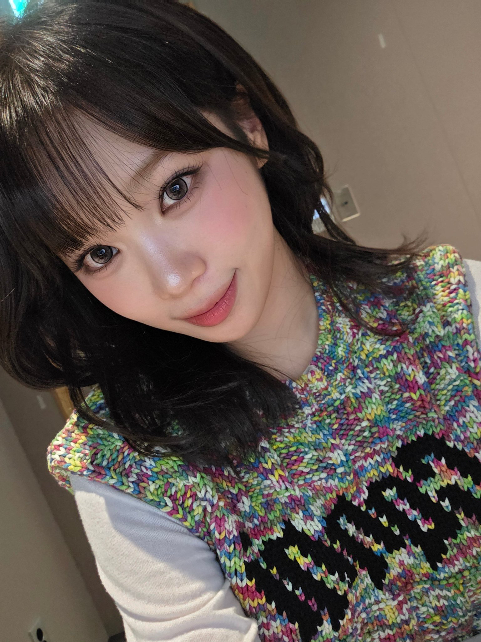 Latest photo of Kim Chaewon (LE SSERAFIM)