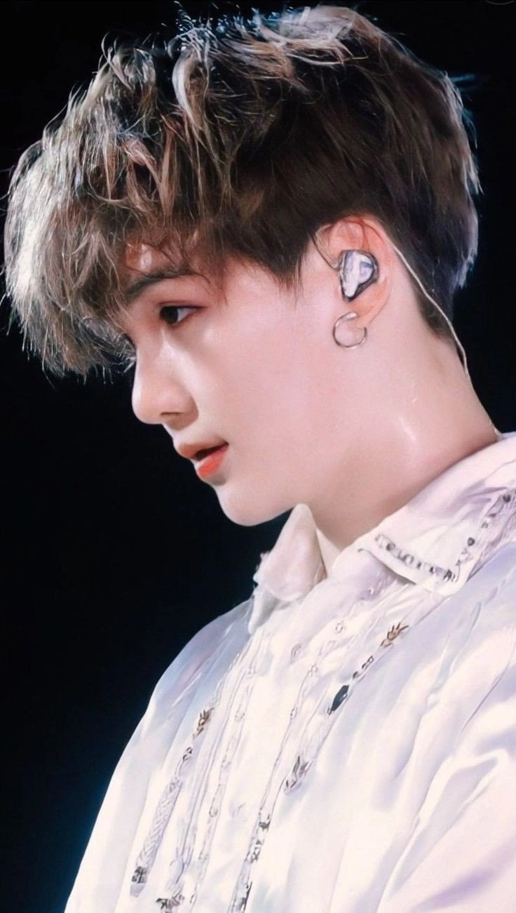 Behind-the-scenes cut of SUGA (BTS)