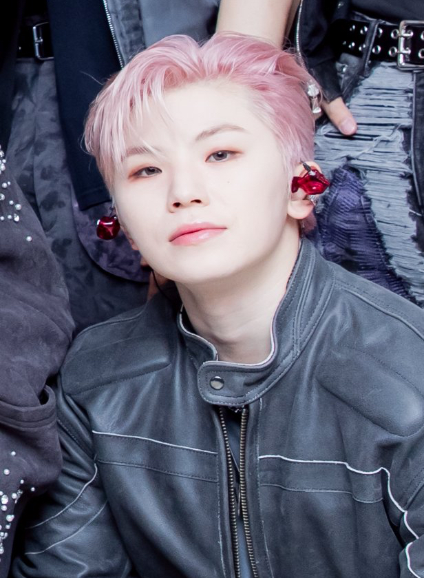 Woozi (SEVENTEEN)的最新照片