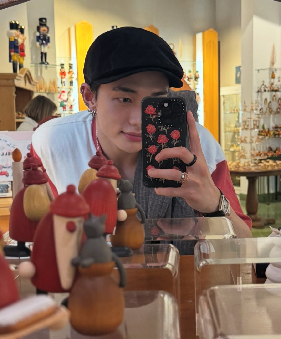 Recent activity shot of Hyunjin (Stray Kids)