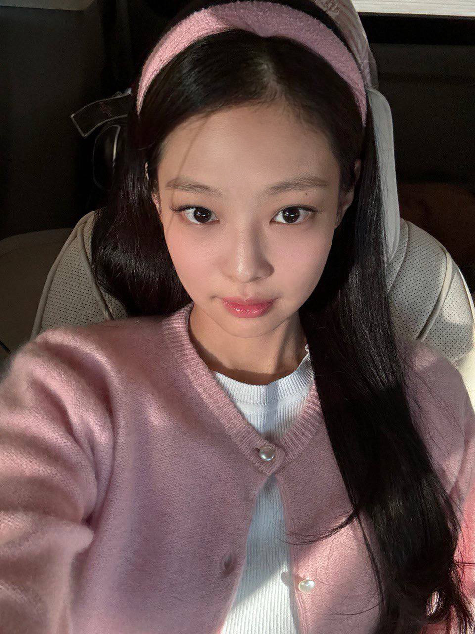 Jennie (BLACKPINK)的幕後花絮