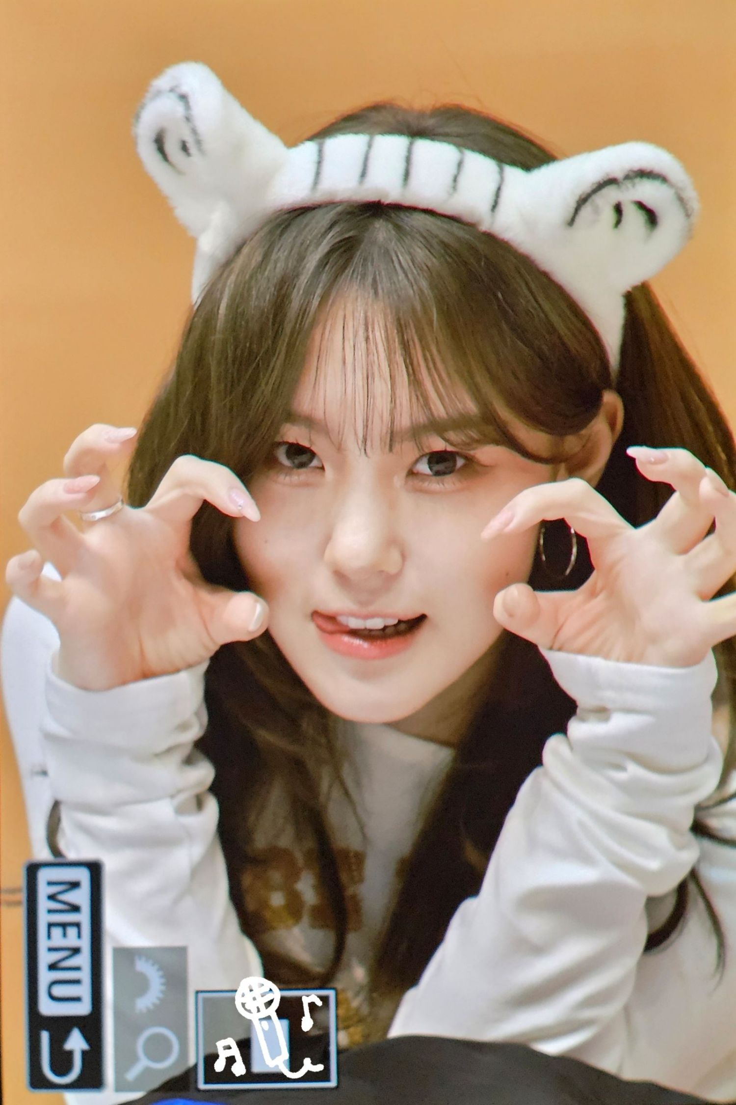 Foto aktivitas terbaru Kim Chaehyun (Kep1er)