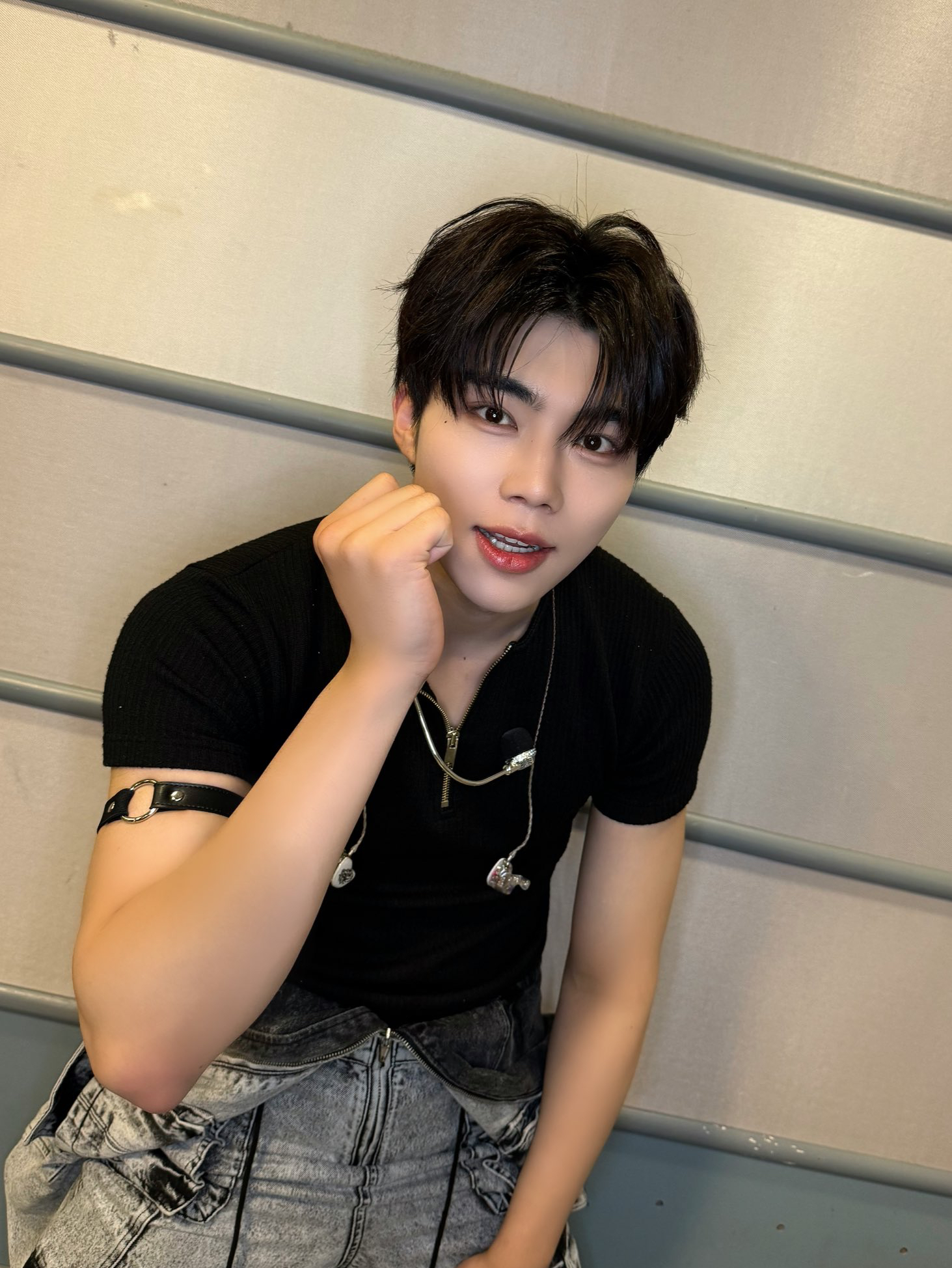 Recent activity shot of Park Gunwook (ZEROBASEONE)