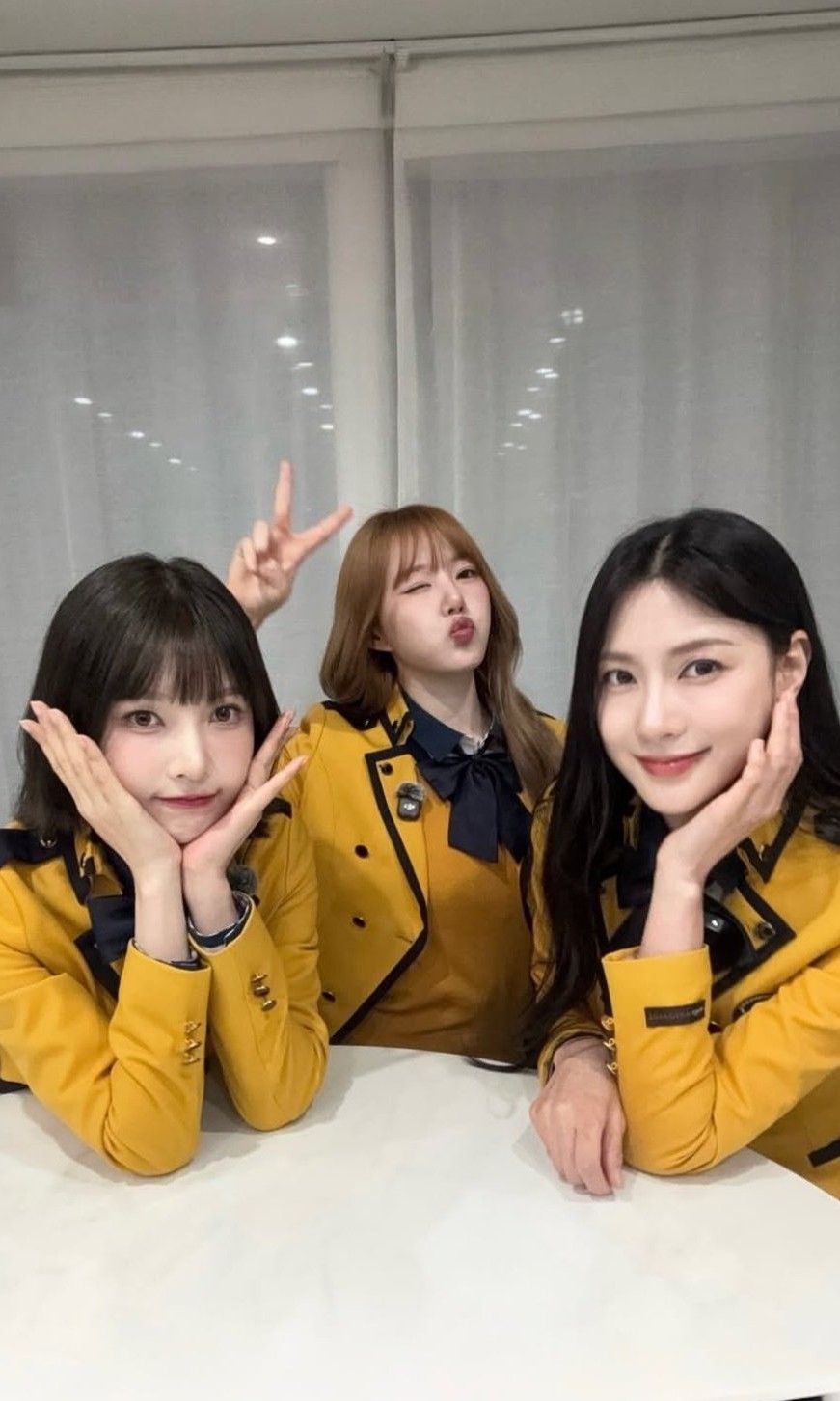 Behind-the-scenes cut of Joy (Red Velvet)