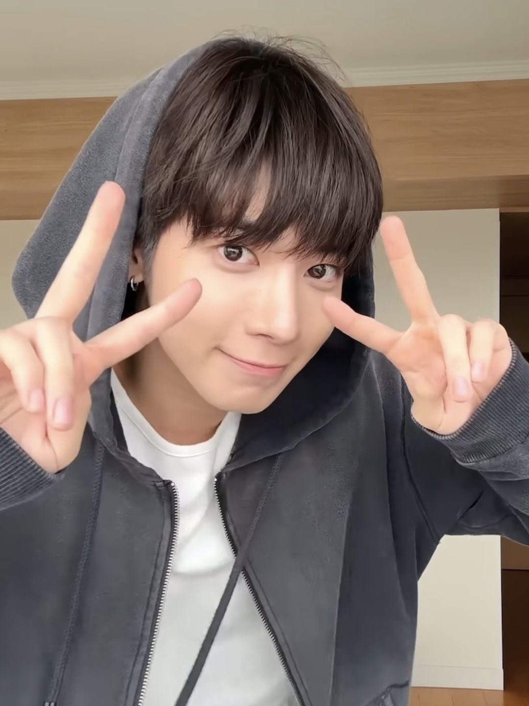 Latest photo of Taehyun (TOMORROW X TOGETHER)