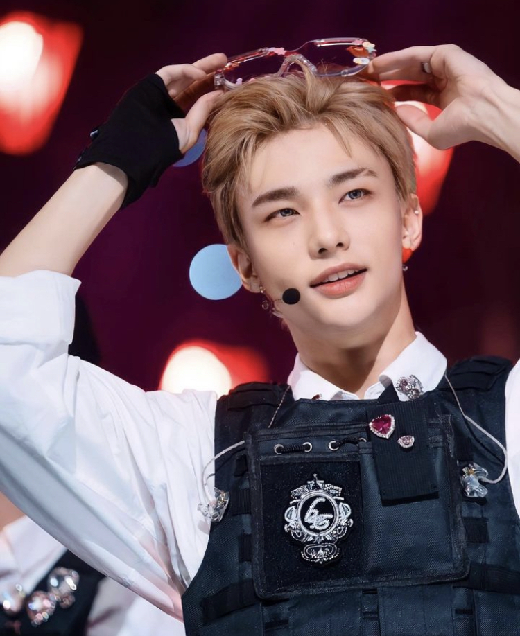 A moment captured by Hyunjin (Stray Kids)'s fan