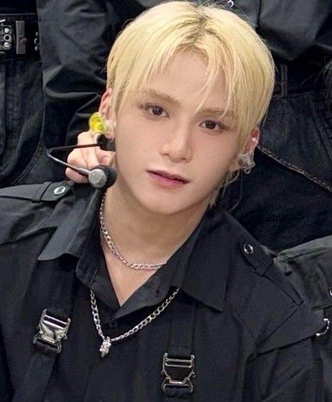 Latest photo of Zayyan (XODIAC)