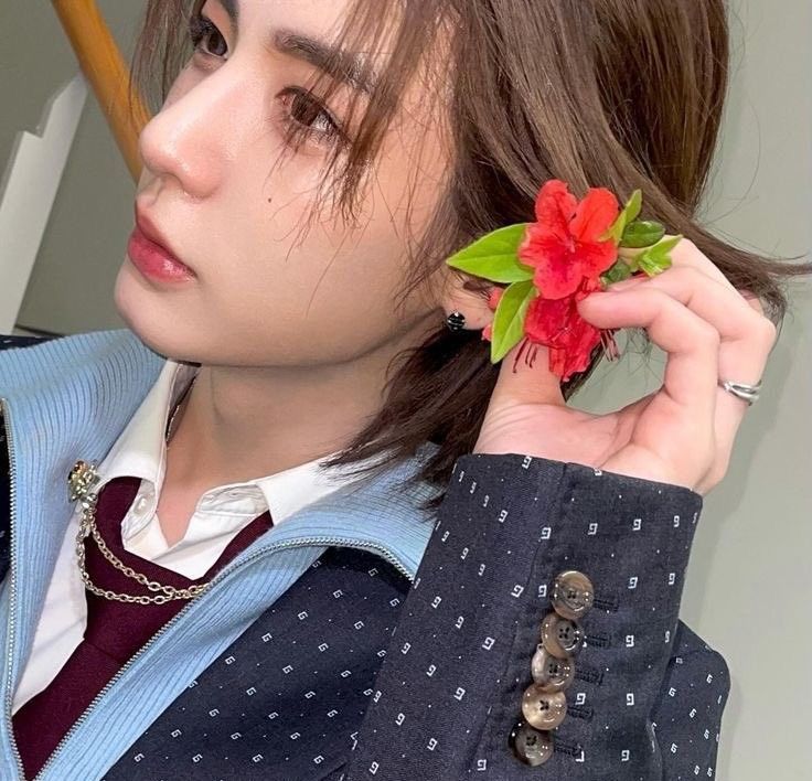 Latest photo of Leehan (BOYNEXTDOOR)