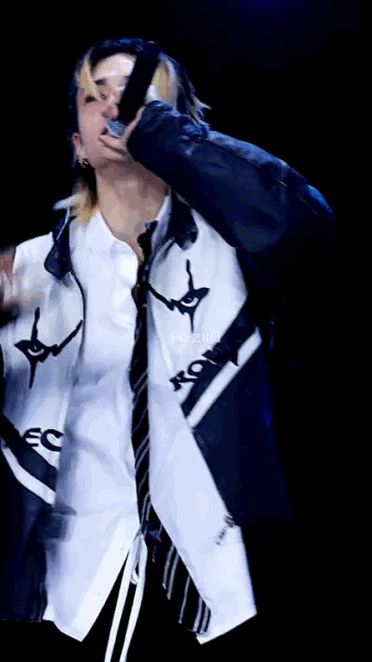 铉辰 (Stray Kids)的最新照片