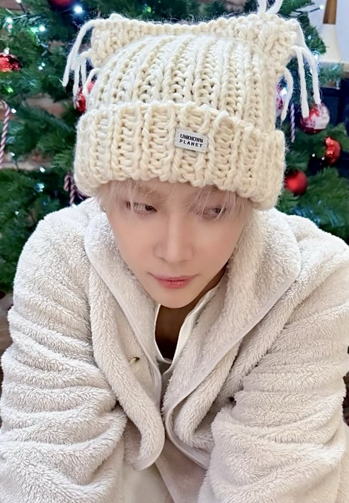 Recent activity shot of Nicholas (&TEAM)