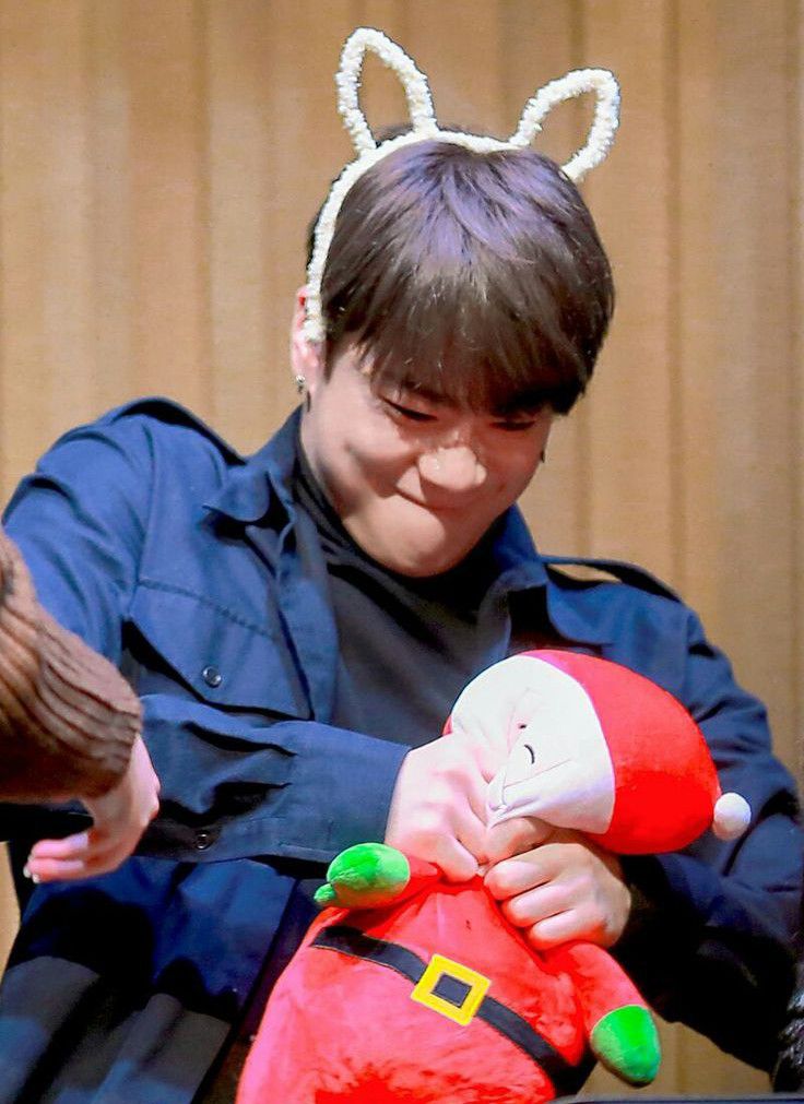 A moment captured by Moonbin (ASTRO)'s fan