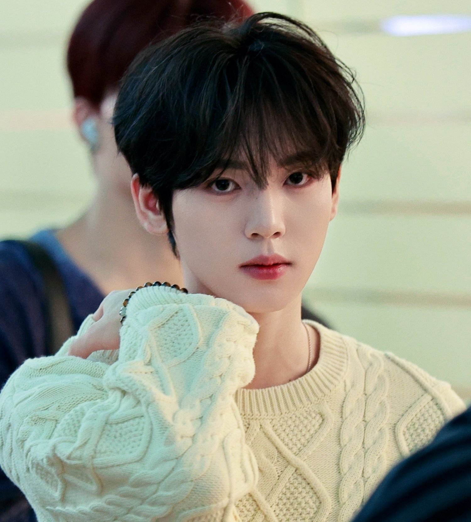 Recent activity shot of Han Yujin (ZEROBASEONE)